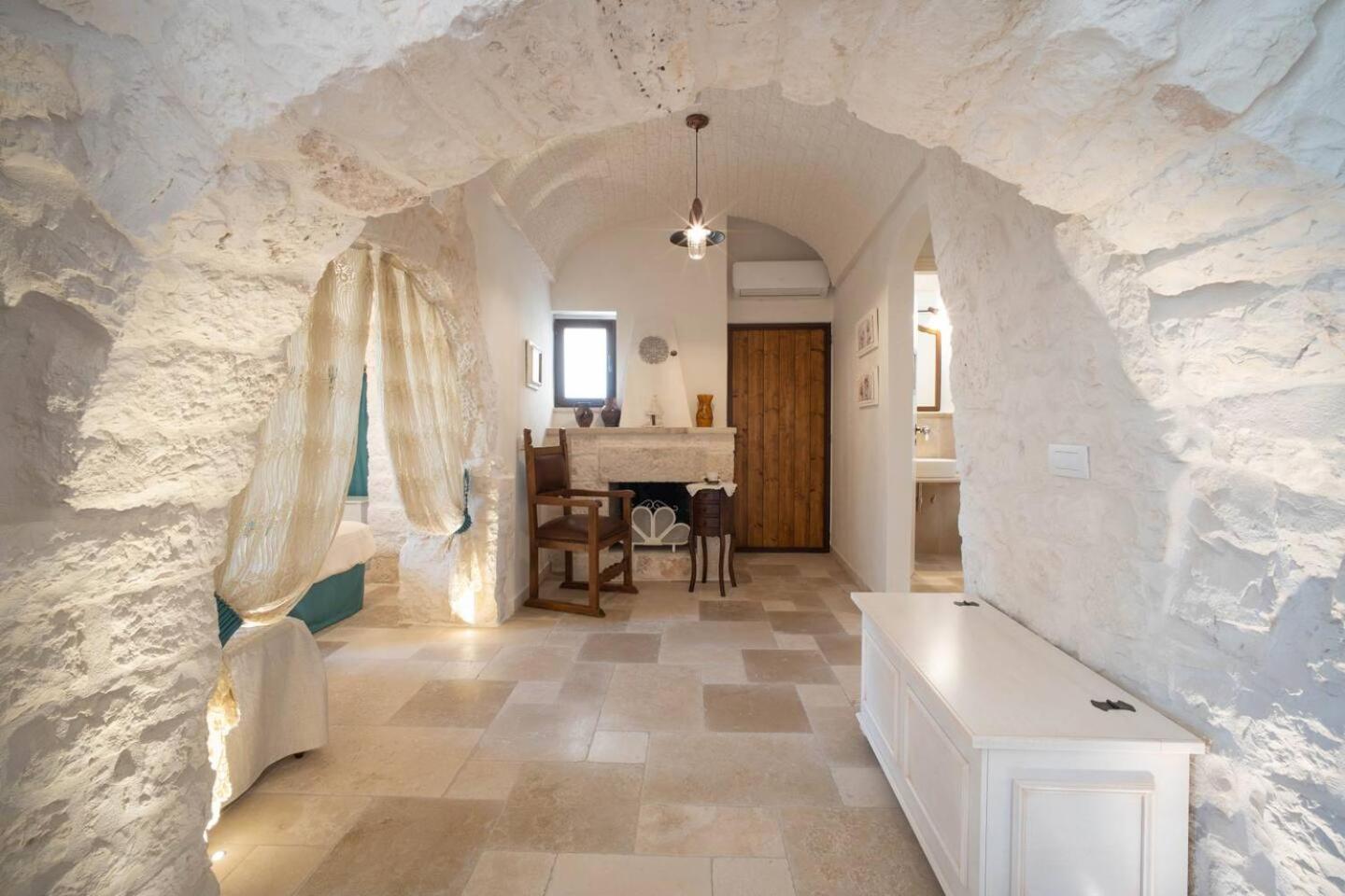 Valle D'Itria Trulli E Alcova Mikael تْشيستيرنِنو المظهر الخارجي الصورة