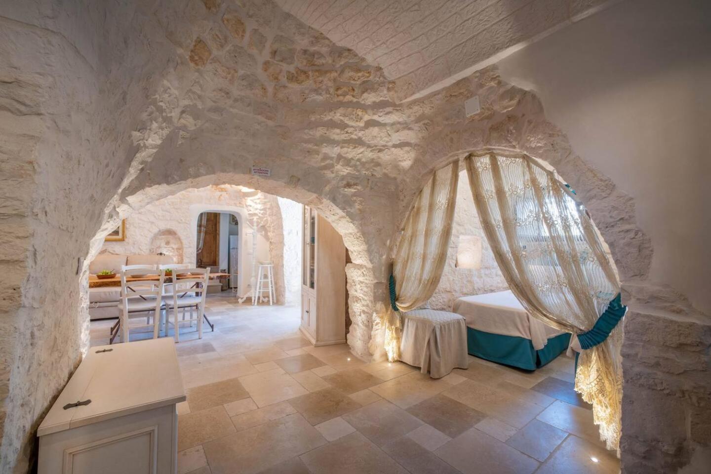 Valle D'Itria Trulli E Alcova Mikael تْشيستيرنِنو المظهر الخارجي الصورة