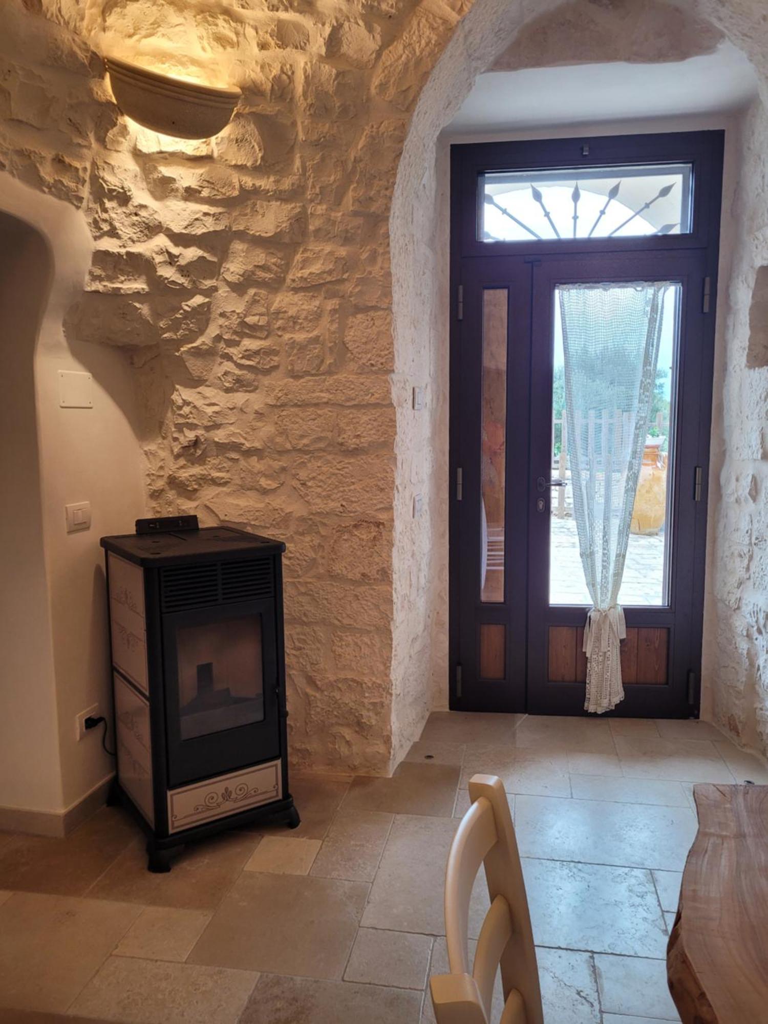 Valle D'Itria Trulli E Alcova Mikael تْشيستيرنِنو المظهر الخارجي الصورة